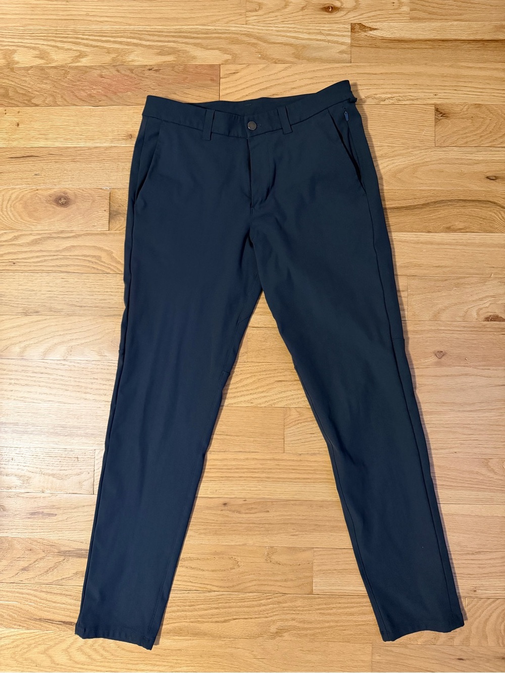 Men’s Lululemon Commission Pant